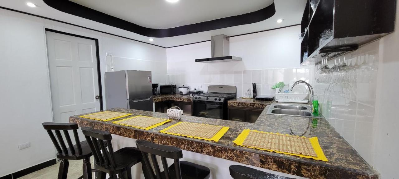 Panda House Villa Кепос Екстериор снимка